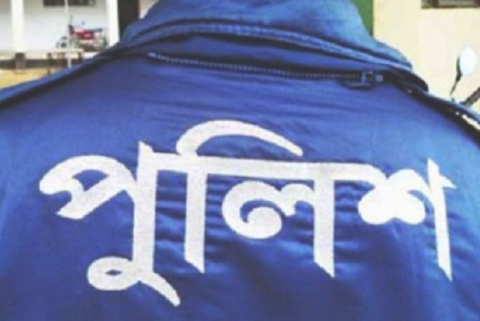 পুলিশের ৩০ কর্মকর্তাকে একযোগে বদলি