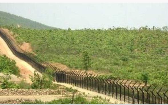 মিয়ানমার সীমান্তে ফের গোলাবর্ষণ