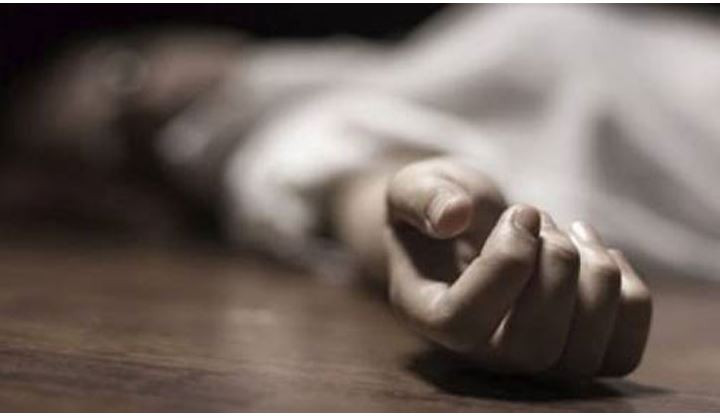 মান্দায় রাতে নিখোঁজ, সকালে মিলল লাশ