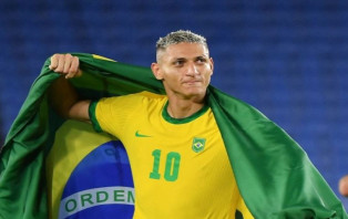 বিশ্বকাপ জিততে সবকিছু করবে ব্রাজিল: রিচার্লিসন