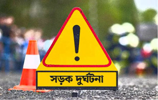 মোটরসাইকেলে বাসচাপায় বাবা-মা-মেয়ে নিহত