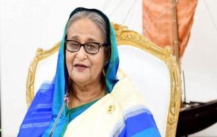 দেশকে এগিয়ে নিতে কাজ করছে সরকার : প্রধানমন্ত্রী