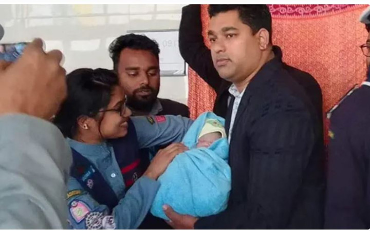 মেট্রো রেলে সন্তান জন্ম দিলেন সোনিয়া রানি