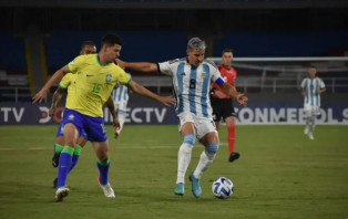 আর্জেন্টিনাকে উড়িয়ে দিল ব্রাজিল