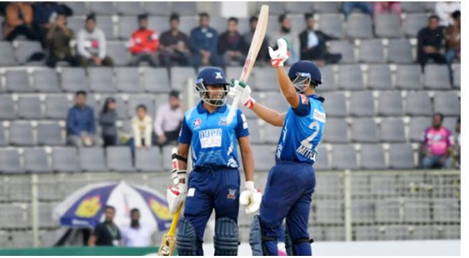 সাকিবের বরিশালকে হারিয়ে দিল নাসিরের ঢাকা