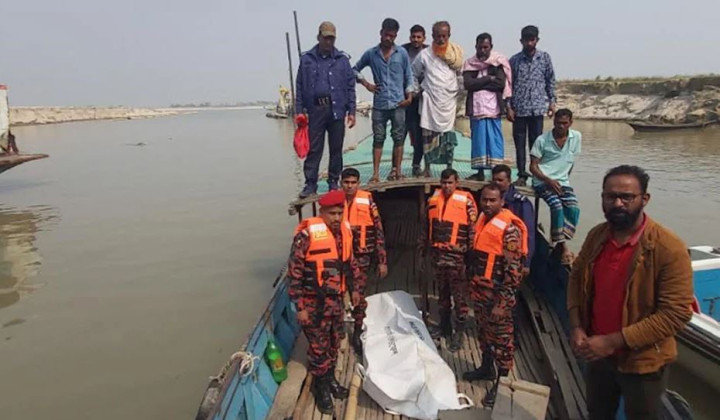 স্পিডবোট দুর্ঘটনায় আরো দুটি লাশ উদ্ধার