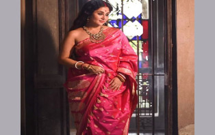 বিয়ের সানাই বাজছে স্বস্তিকার! 