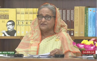 মেয়েদের কর্মসংস্থানে নতুন দ্বার উন্মোচন করেছে পোশাক শিল্প: প্রধানমন্ত্রী