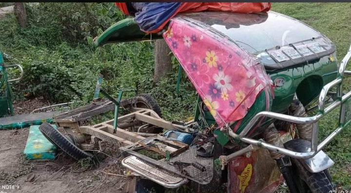 নগরকান্দায় বাস-ইজিবাইক মুখোমুখি সংঘর্ষে নিহত ২