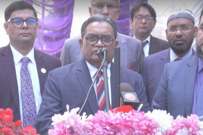 সর্বোচ্চ আদালতে মামলার জট অনেকটাই কমেছে : প্রধান বিচারপতি 