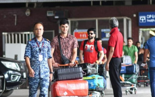 বাংলাদেশে পা রাখল আফগানদের প্রথম বহর