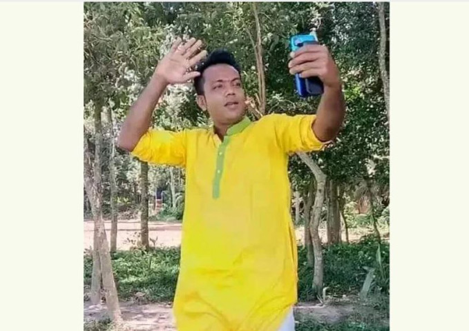 মায়ের সামনে বড় ভাইয়ের হাতে ছোট ভাই খুন
