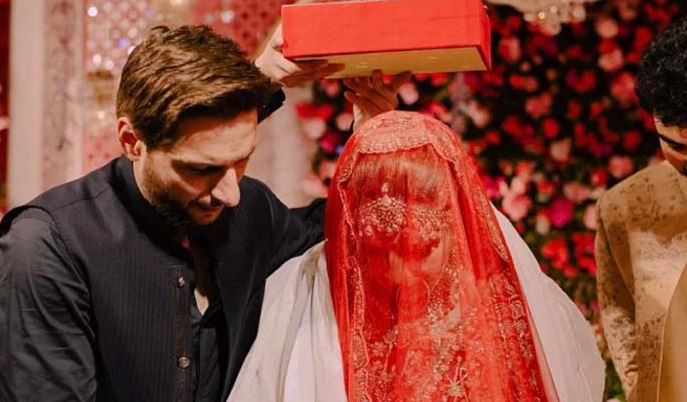 স্বামীর ঘরে গেলেন মেয়ে, আবেগাপ্লুত শহীদ আফ্রিদি  