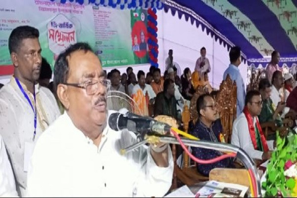 শেখ হাসিনার আমলে দেশের মানুষ শান্তিতে আছে: খাদ্যমন্ত্রী 