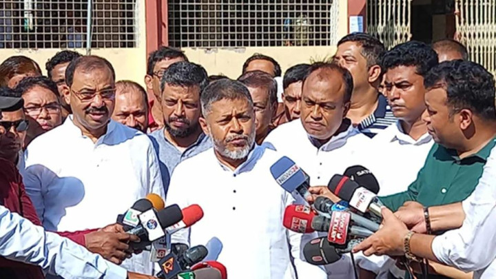 চট্টগ্রাম-১০ আসনে উপ-নির্বাচন : জয়ের ব্যাপারে আশাবাদী নৌকার প্রার্থী