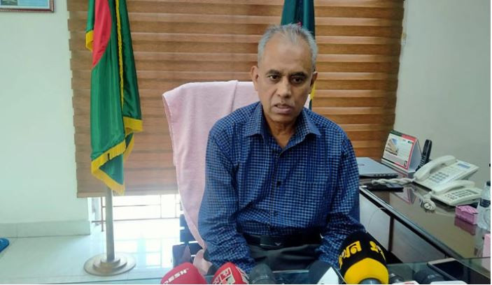 এবার সকালে ব্যালট পাঠাবে ইসি