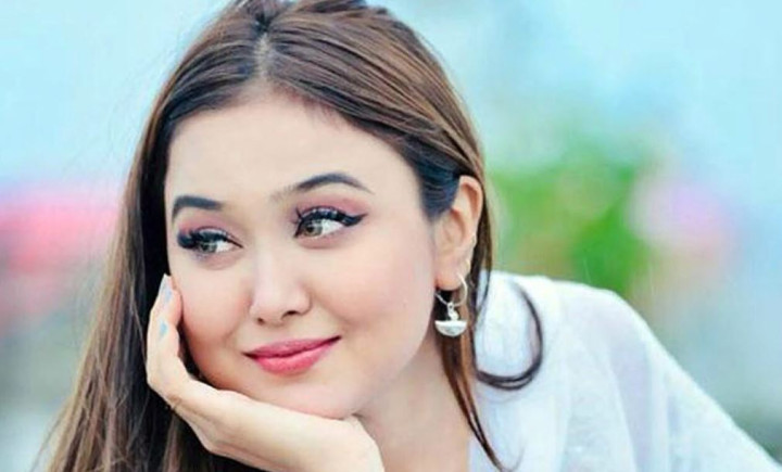 অভিনয়ে নিষিদ্ধ চমক