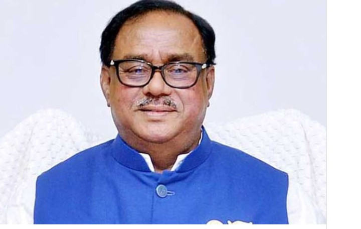 বুকে হাত দিয়ে বলতে পারি, সততার সঙ্গে দায়িত্ব পালন করছি: খাদ্যমন্ত্রী