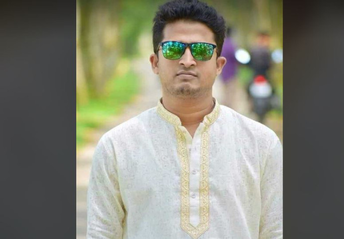 চরভদ্রাসন উপজেলার শ্রেষ্ঠ সহকারি শিক্ষক মনিরুজ্জামান