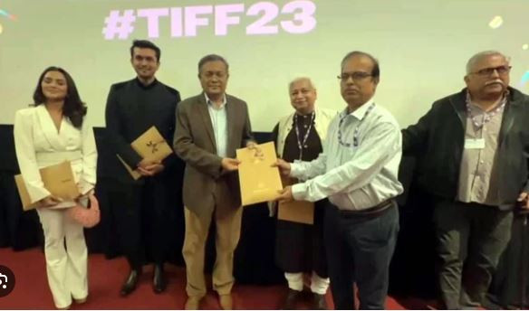 'বিশ্ববাসী জানবে বঙ্গবন্ধু কিভাবে একটি জাতির রূপকার হলেন'