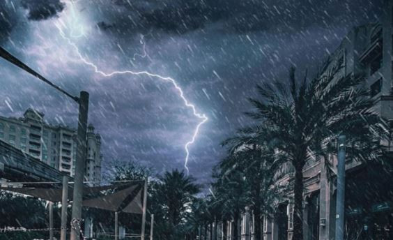 ১২ অঞ্চলের নদী বন্দরে সতর্কতা