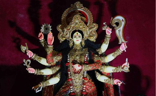 বিশ্বম্ভরপুর শারদীয় দুর্গাপূজায় কেন্দ্রীয় দুর্গা মন্দিরে নানা কর্মসূচির মাধ্যমে শুভ অষ্টমী পালিত হয়েছে