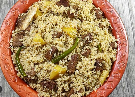 তৈরি করুন মজাদার তেহারি