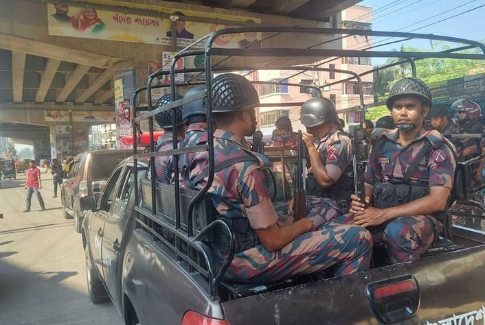 সারাদেশে ২২৮ প্লাটুন বিজিবি মোতায়েন