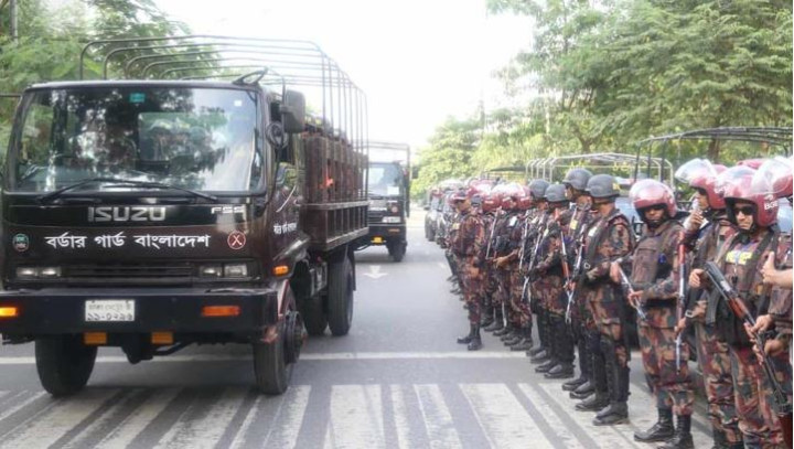 সারা দেশে ১৬১ প্লাটুন বিজিবি মোতায়েন