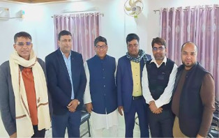 আরিফুর রহমান দোলনকে সমর্থন দিলেন আরও ৫ ইউপি চেয়ারম্যান