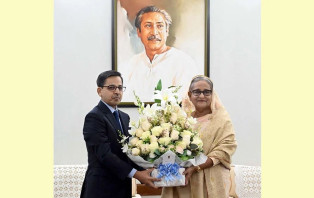 নির্বাচনে নিরঙ্কুশ জয়ে শেখ হাসিনাকে ভারতের অভিনন্দন