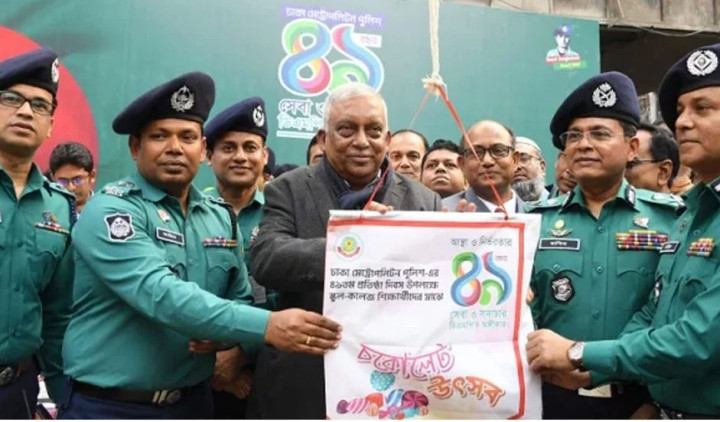 ডিএমপি জনগণের পুলিশে পরিণত হয়েছে : স্বরাষ্ট্রমন্ত্রী