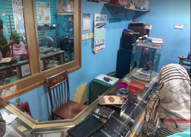 চরভদ্রাসনে গত সোমবার দিবাগত গভীর রাতে  দুর্ধর্ষ ডাকাতি