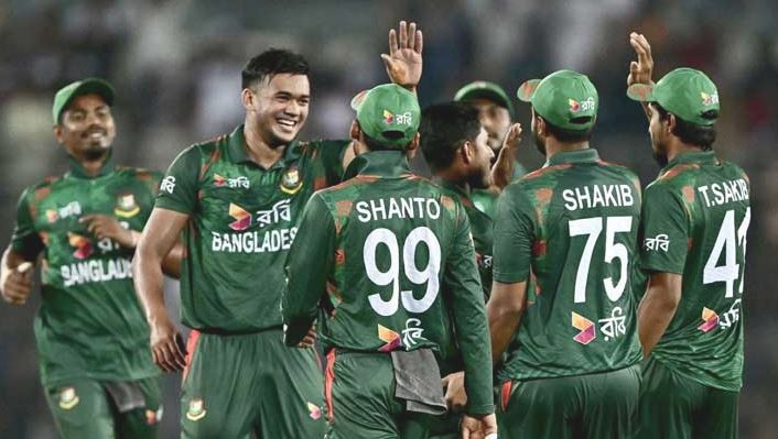 ফের পেছাল বিশ্বকাপের দল ঘোষণা