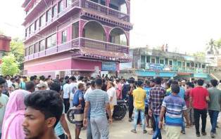 এমপি আনার খুন হওয়ার খবরে কালীগঞ্জে কান্নার রোল