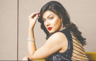 মাহিকে দুটি গাড়ি ও ফ্ল্যাট দিয়েছিলাম: আজিজ