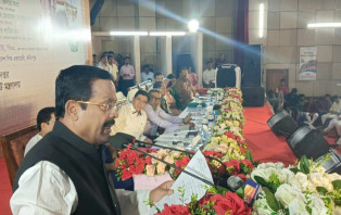 পাট ও চামড়া শিল্পকে বিশ্ববাজারে তুলে ধরতে এই সরকার কাজ করছে: নানক