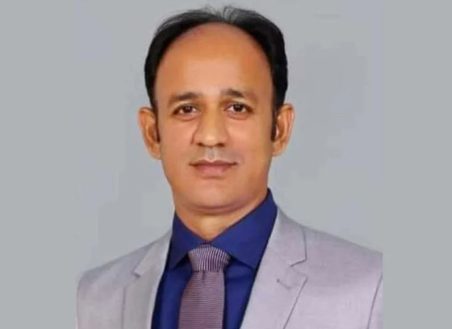 সরকারের মধ্যে রাসেলস ভাইপার ঢুকে পড়েছে : ব্যারিস্টার সুমন