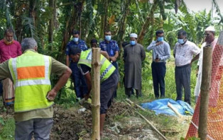 সদরপুরে মৃত্যুর ৫ দিন পর বাড়ি ফিরলেন তরুণী
