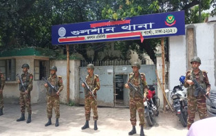 দেশের ৫৩৭ থানায় সেনা মোতায়েন