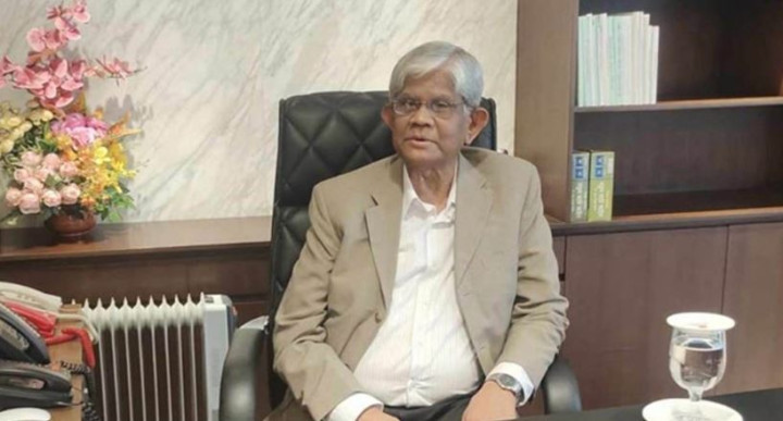নিত্যপণ্যের দাম কমার নিশ্চয়তা দিলেন অর্থ উপদেষ্টা