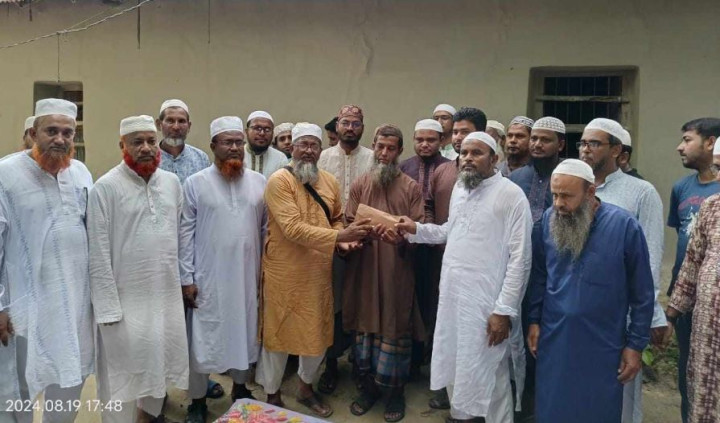 আন্দোলনে নিহত শহীদ পরিবারে জামায়াতের অর্থ সহযোগিতা 