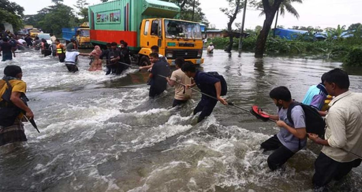 বন্যায় মৃত্যু বেড়ে ১৫, ক্ষতিগ্রস্ত ৪৮ লাখের বেশি মানুষ