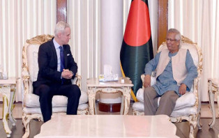 পাচারকৃত অর্থ ফেরাতে সুইজারল্যান্ডের সহযোগিতা চাইলেন ড. ইউনূস