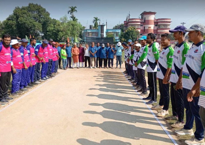 বিরামপুরে শাইখ স্পোর্টস লিজেন্ড সুপার কাপ টি-২০ ক্রিকেট টুর্নামেন্টের উদ্বোধন