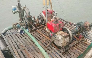 সদরপুরে ড্রেজার দিয়ে বালু কাটার অপরাধে ৩ মাসের কারাদণ্ড 