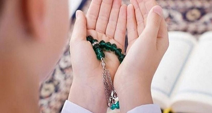 গুনাহ থেকে বাঁচার ৩ দোয়া