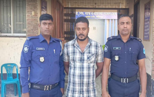 সালথায় সাংবাদিকদের লাঞ্চিত করার ঘটনায় গ্রেপ্তার-১