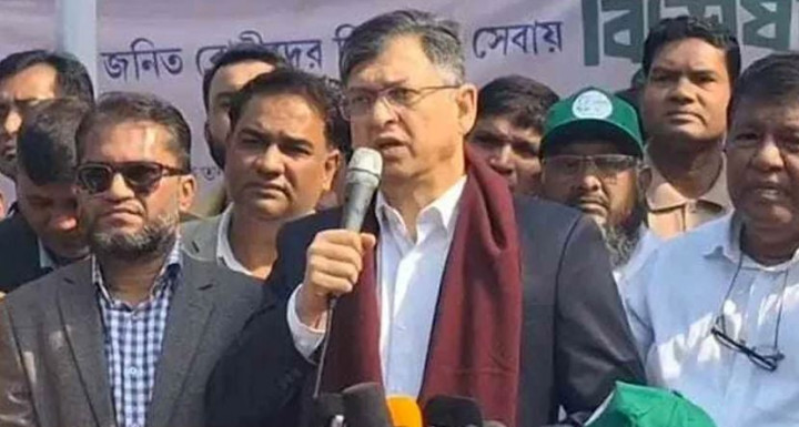 নির্বাচনের রোডম্যাপ নিয়ে বিএনপির প্রত্যাশা পূরণ হয়নি: সালাহউদ্দিন আহমেদ