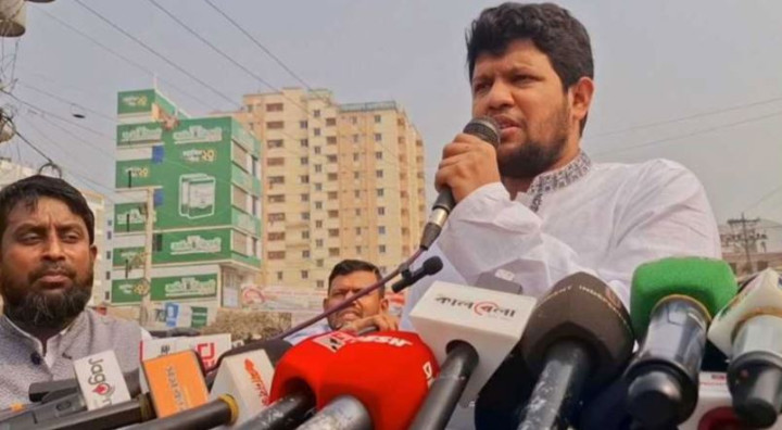 আ.লীগকে নির্বাচনে অংশ নিতে দেওয়া হবে না: মাহফুজ আলম